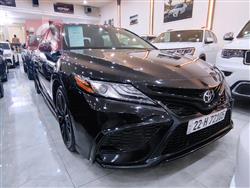 تۆیۆتا کامری